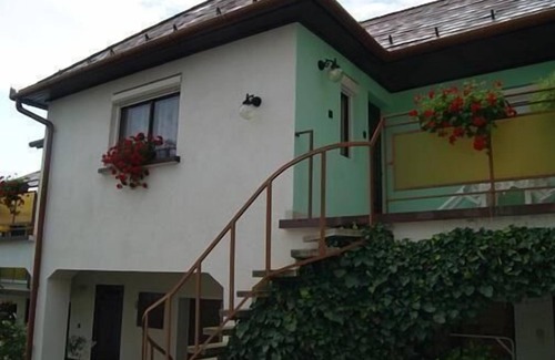 Heviz Apartment | Holiday apartment Hévíz for 1 - 4 persons with 2 bedrooms - Holiday apartment