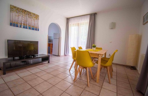 Balatonlelle Apartment | Holiday apartment 500 metres from the beach