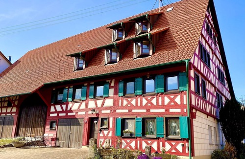 Rosenfeld Apartment | Holiday Apartment in Eugenhaus '1st Floor'