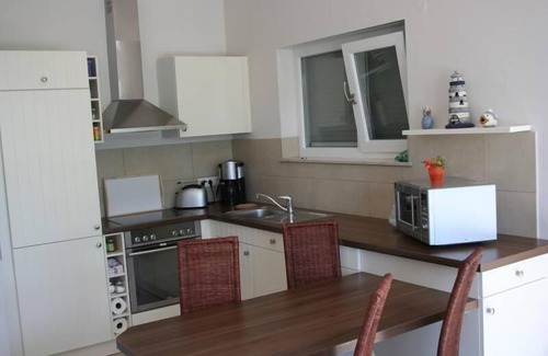 Usedom Apartment | Holiday apartment Karnin for 1 - 4 persons with 2 bedrooms - Twin house