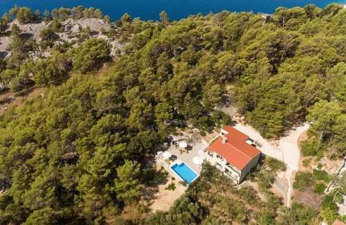 Krvavica House | Holiday apartment Krvavica for 1 - 8 persons with 4 bedrooms - Holiday house