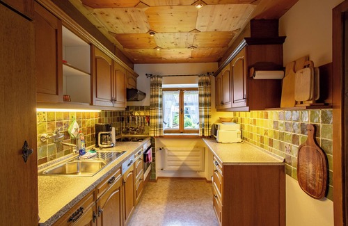 Tegernsee Apartment | Holiday Apartment "Landhaus Staudacher" with Lake View, Balcony, Garden & Wi-Fi