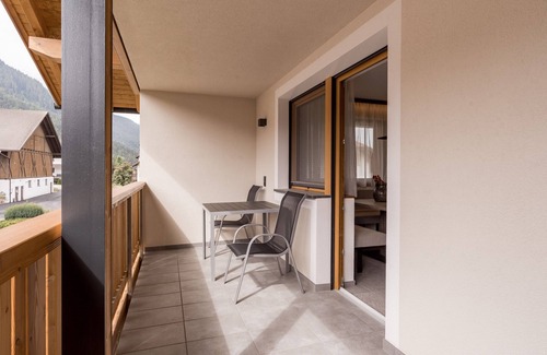 Santo Stefano Apartment | Holiday Apartment 'Obergasserhof Tiroler' with Mountain View, Shared Garden & Wi-Fi