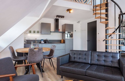Offingawier Apartment | Holiday apartment - Paviljoenwei 10 | Offingawier 'Mar'