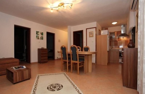 Bosana House | Holiday apartment Pag (Stadt) for 1 - 4 persons with 2 bedrooms - Holiday house