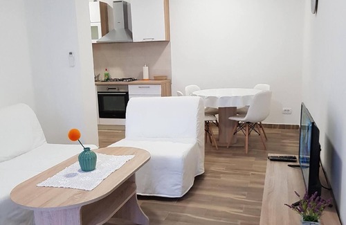Ploce Apartment | Holiday apartment Rogotin for 1 - 2 persons with 1 bedroom - Holiday apartment in one or multi-famil