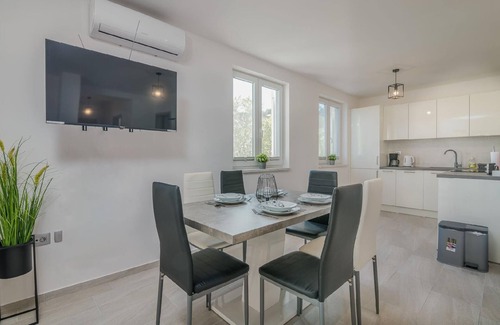 Soline Apartment | Holiday apartment Soline for 1 - 4 persons with 2 bedrooms - Holiday apartment