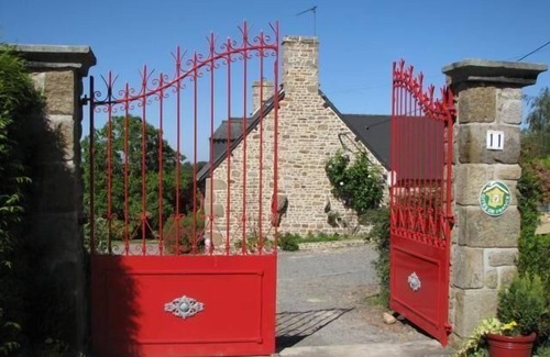 Saint-Laurent-de-Terregatte House | Holiday apartment St James for 1 - 4 persons with 1 bedroom - Holiday house