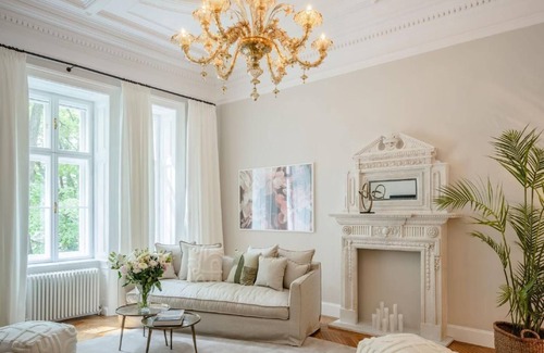 Alservorstadt Apartment | Holiday apartment Vienna for 1 - 4 persons with 1 bedroom - Historical building