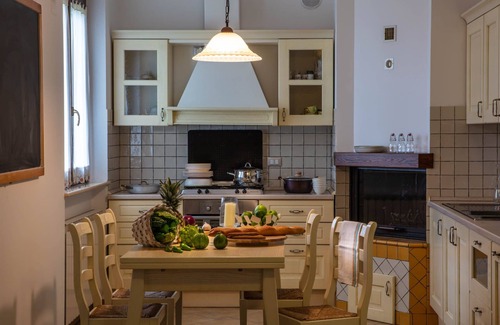 Corinaldo House | Holiday Apartment Villa Il Gelso