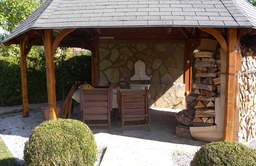 Gyenesdias Apartment | Holiday apartment with internet, grill and pavilion