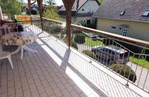 Gyenesdias Apartment | Holiday apartment with pool in quiet location