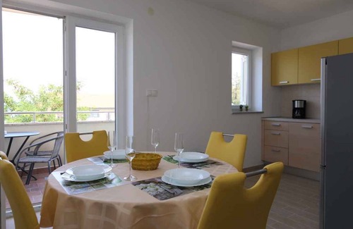 Soline Apartment | Holiday apartment with air conditioning close to the beach