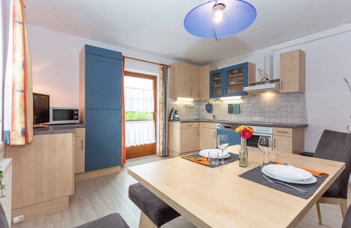 Walchsee Apartment | Holiday apartment with balcony and garden