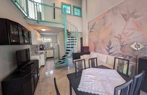 Siofok Apartment | Holiday apartment with outdoor swimming pool and terrace