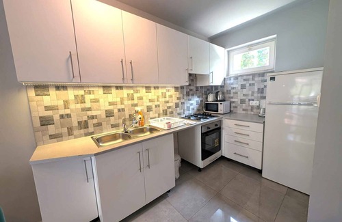 Siofok Apartment | Holiday apartment with outdoor swimming pool and terrace