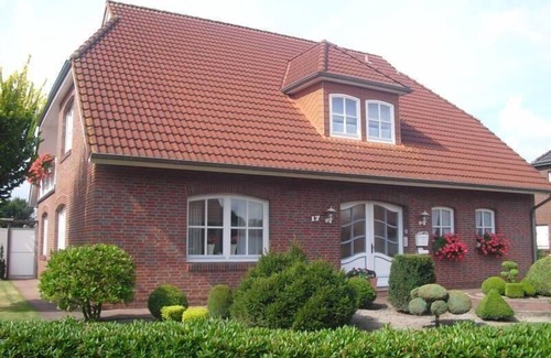 Zetel House | Holiday apartment Zetel for 1 - 3 persons with 2 bedrooms - Holiday house