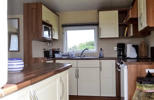 Lobnitz House | Holiday at the lake near Leipzig/Sauna- Cozy holiday home on the private beach