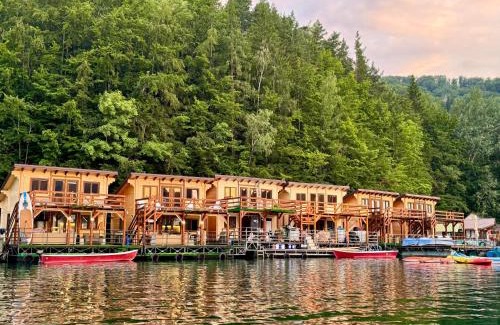 Bicaz Apartment | Holiday Bicaz Bungalows On The Lake