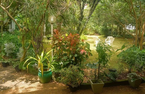 Kandy House | Holiday Bungalow available for families and groups (10 people)