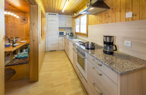 St. Niklaus Ski Chalet | Holiday Chalet Sven Marc for 2 to 10 people, child-friendly, dream panorama