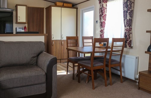 Aviemore Ski Chalet | Holiday Chalet to rent, Aviemore Holiday Park