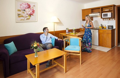 Heviz Apartment | Holiday Club Apartman Hotel