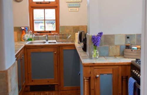 Wells-next-the-Sea House | Holiday cottage in Wells-next-the-Sea, parking for 3 cars