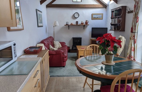 Mabe Cottage | Holiday Cottage, in the depths of the Cornish Countryside