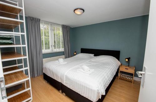 Terherne House | Holiday escape with a Private Jetty