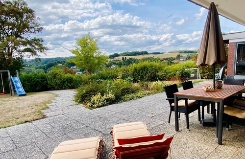 Schonau Apartment | Holiday flat 1 with terrace and beautiful view