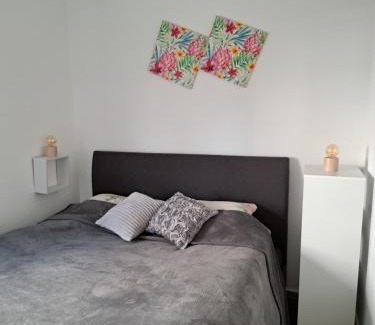 Trinajstici Apartment | Holiday Hana