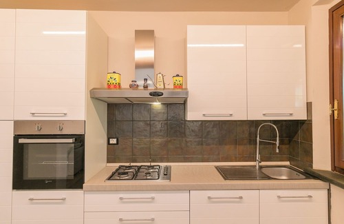 Monteverdi Marittimo House | Holiday Home "Tra Cielo E Mare" with Private Garden and Wi-Fi