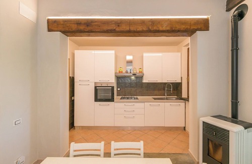 Monteverdi Marittimo House | Holiday Home "Tra Cielo E Mare" with Private Garden and Wi-Fi