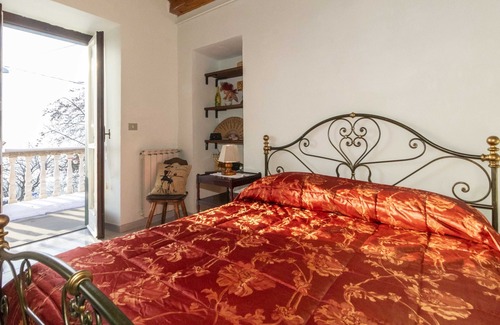 San Sebastiano da Po Apartment | Holiday Home 'Mara' with Private Pool, Private Terrace and Wi-Fi