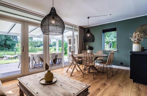 Vlagtwedde House | Holiday Home 6 pers- Veenhuis Comfort Plus by Interhome