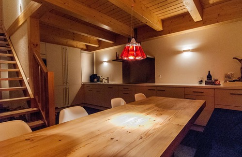 Nendaz Ski Chalet | Holiday home 8 person chalet, 3 bathrooms, 4 bedrooms Nendaz Valais