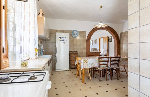 Castelvetrano House | Holiday Home 'Abbronzati A Triscina' with Sea View, Garden, Terrace & Wi-Fi