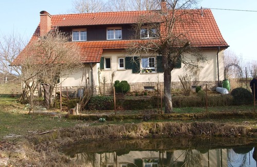 Tengen House | Holiday Home 'Am Alten Steinbruch' with Shared Terrace, Shared Garden and Wi-Fi