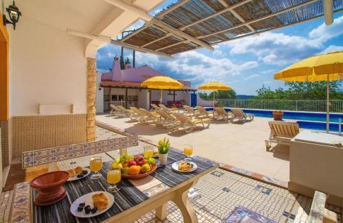 Mem Moniz House | Holiday Home Ana by Interhome