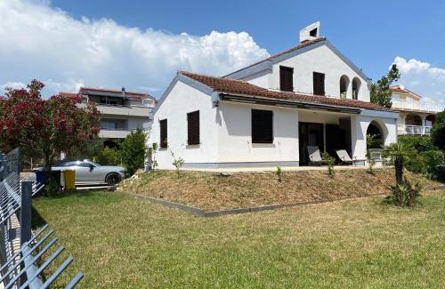 Kastel Stafilic House | Holiday Home Angela