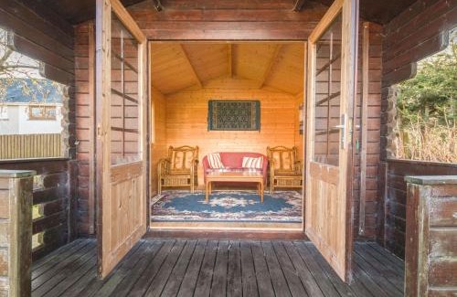 Marybank House | Holiday Home Appletree by Interhome