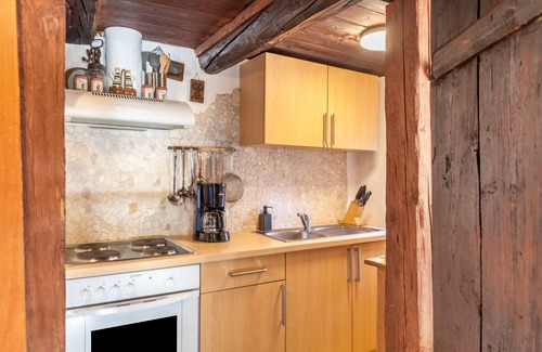 Reith im Alpbachtal House | Holiday Home "Stoffelhäusl" with Mountain View, Private Terraces & Wi-Fi