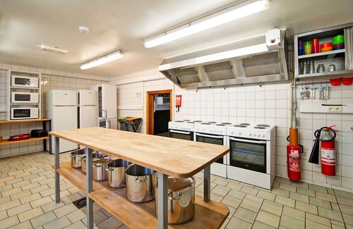 Sourbrodt House | Holiday Home in Sourbrodt with Pool & Sauna
