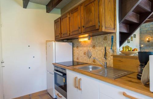 Sizun House | Holiday Home Blaue Hortensie by Interhome