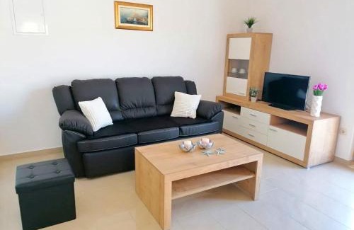 Putnikovic Apartment | Holiday Home Blue Dream - Two Bedroom Apartment with Terrace and Sea View A2
