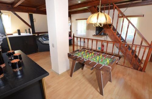 Stare Krecany House | Holiday Home Bohemian near Ski Lift