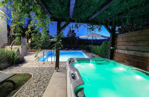 Veli Brgud House | Holiday Home Bresca