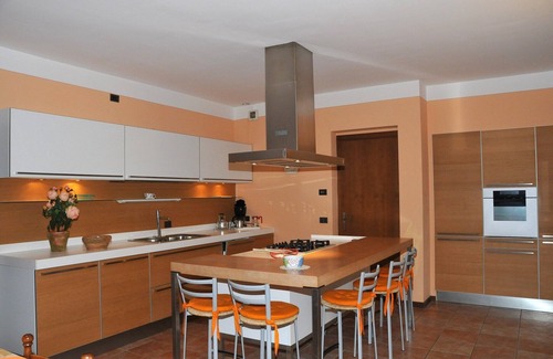 Crone House | Holiday Home by Lake Idro Lombardy