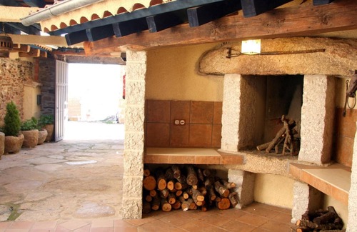 Villar de Ciervo House | Holiday Home 'Casa Rural La Vertedera 3' with Private Terrace, Balcony and Air Conditioning
